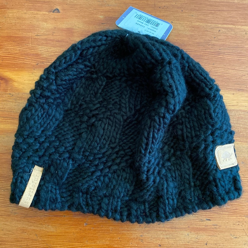 Turtlefur Black Knit Hat NWT